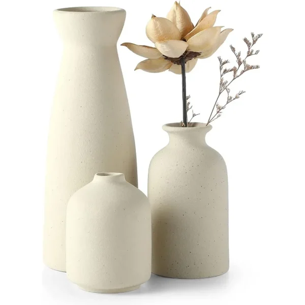 Beige ceramic vase set